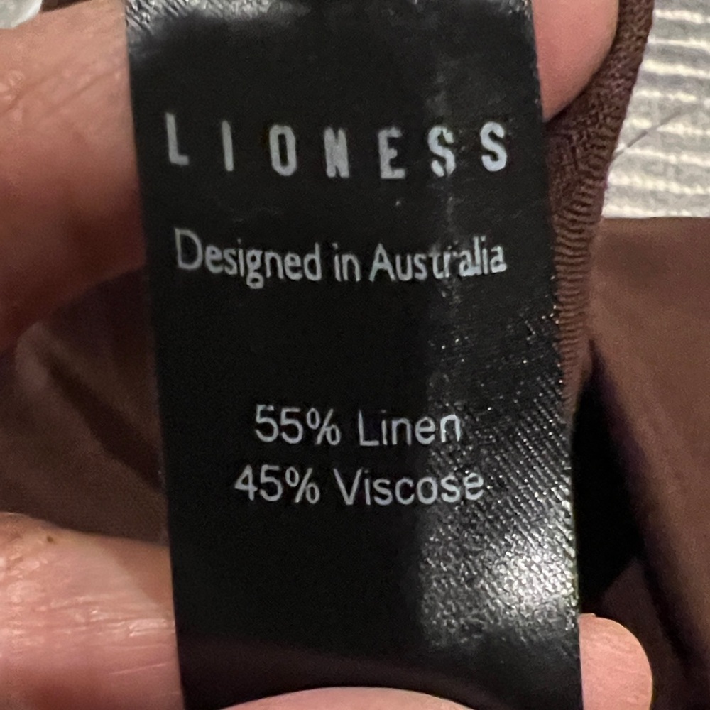 Lioness Woman’s Brown Country Side skort size Large - Picture 11 of 11